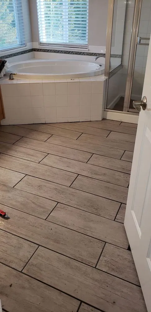 Professional lawn mowing service experts serving Kent, WA - A & J Express Services