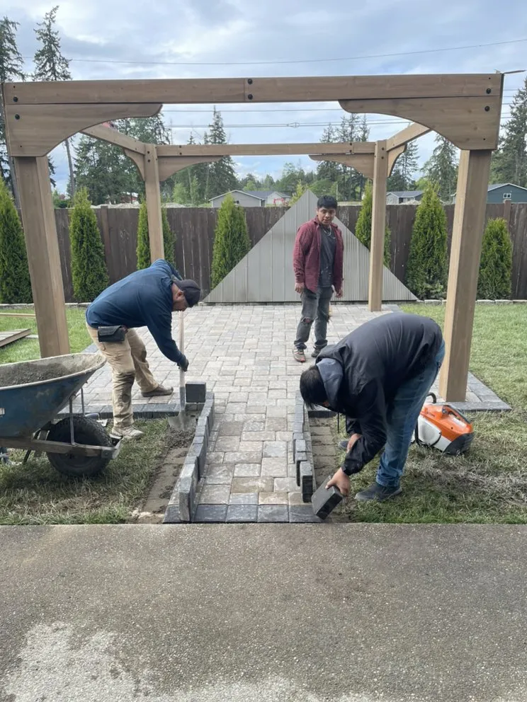 Reliable garden landscaping near you in Belfair, WA by A & J Hardscape Paver