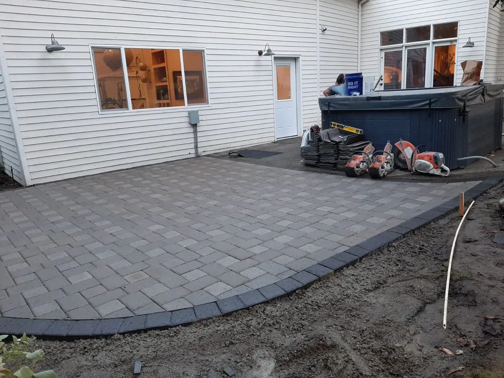 Top-rated lawn care service for homes across Belfair, WA - A & J Hardscape Paver