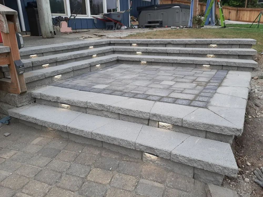 Top-rated yard cleanup service experts serving Belfair, WA - A & J Hardscape Paver