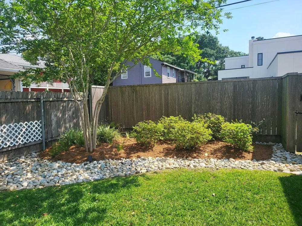 Custom lawn care service experts serving Metairie, LA - A & J Landscape Services