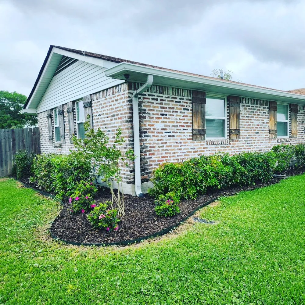 Expert yard cleanup service with custom design across Metairie, LA - A & J Landscape Services