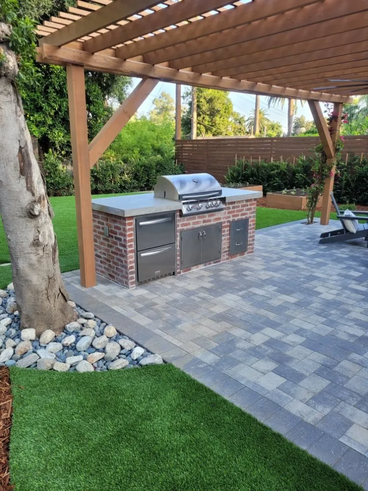 Custom yard maintenance in Altadena, CA - A & J Landscapes and Construction
