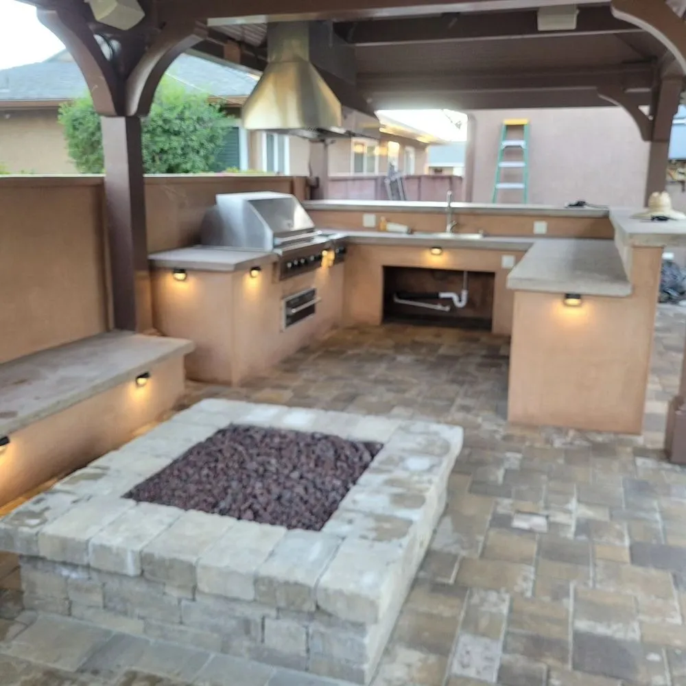 Top-rated garden landscaping in Altadena, CA by A & J Landscapes and Construction