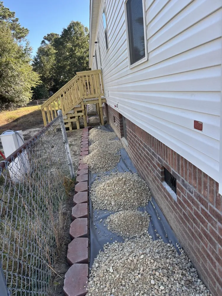 Expert garden landscaping experts serving Ash, NC - A & J Lawn Care & Landscaping