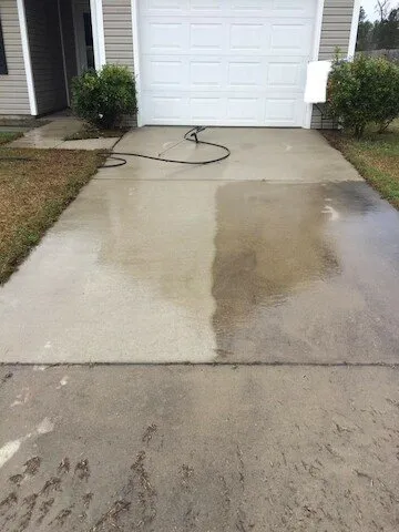 Professional yard cleanup service in Bourbonnais, IL - A & J Services