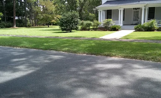 Trusted garden landscaping for beautiful yards across Quincy, FL - A & J's Lawncare