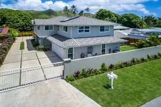 Custom landscape installation for residential properties in Kailua, HI by A & K Landscape Services