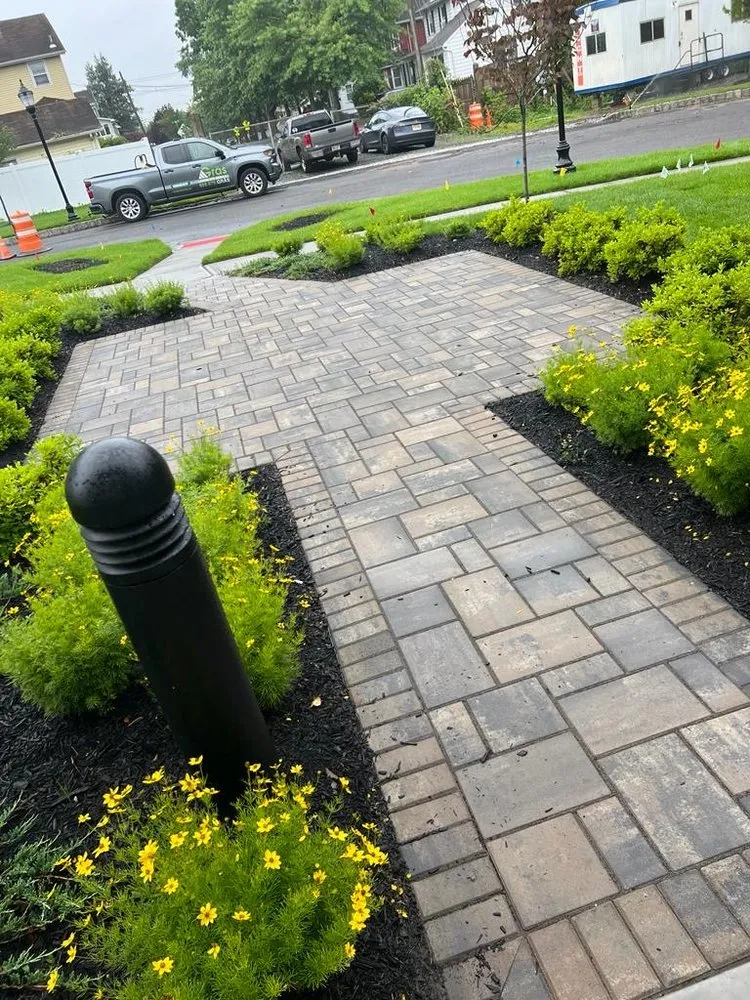 Top-rated landscape design experts serving Trenton, NJ - A & L Commercial Cleaning Service