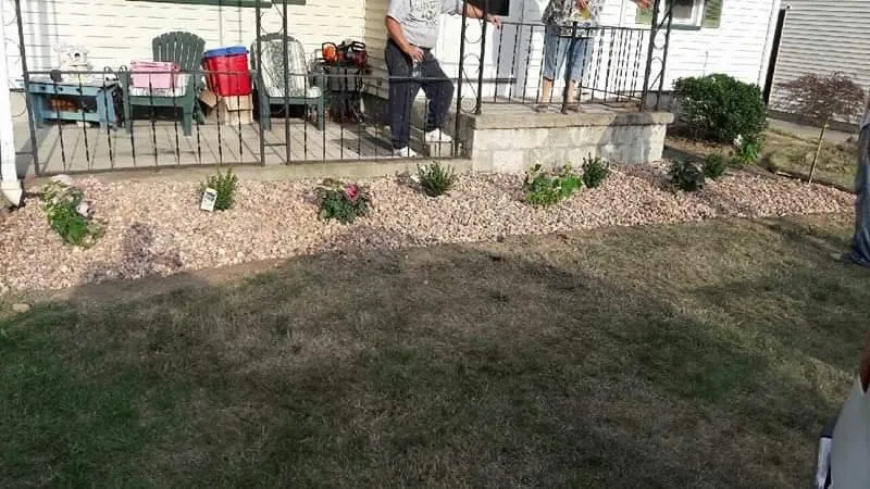 Expert yard maintenance with custom design in Niles, OH by A & L Lawn Care