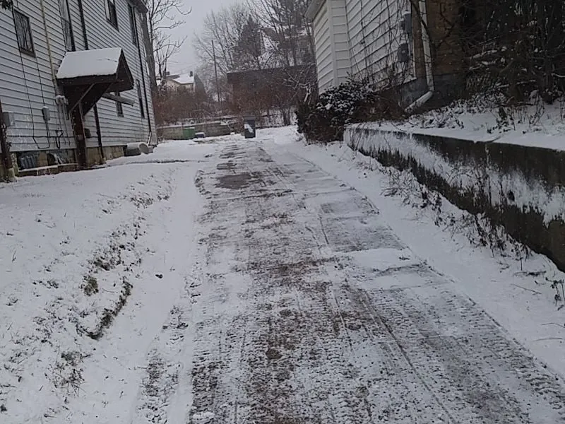 Trusted garden landscaping experts serving Niles, OH - A & L Lawn Care