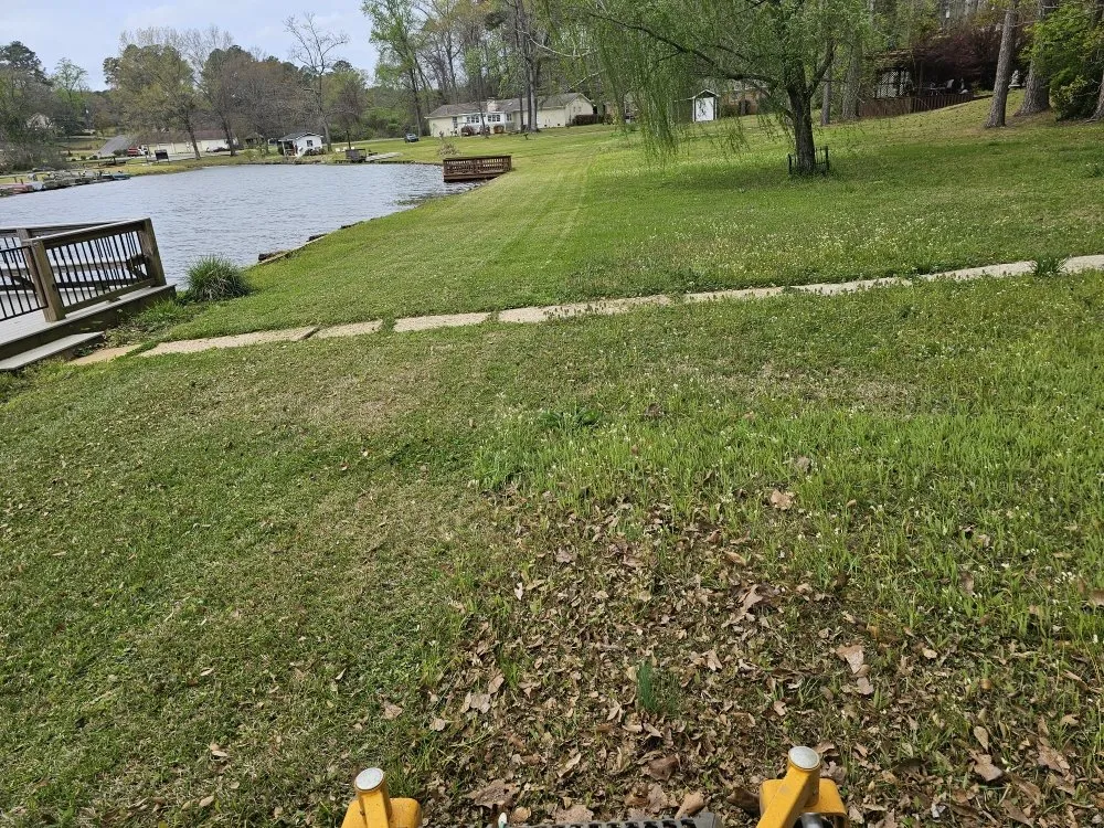 Top-rated yard maintenance in Tuscaloosa, AL - A & L Lawncare