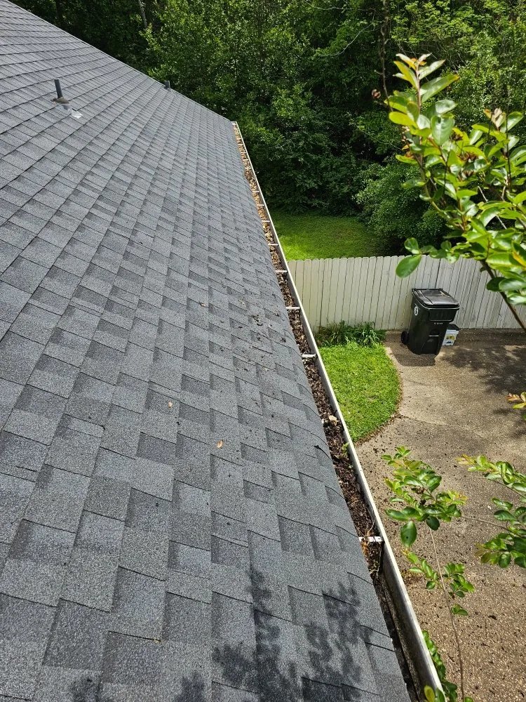 Reliable lawn care service near you in Tuscaloosa, AL by A & L Lawncare