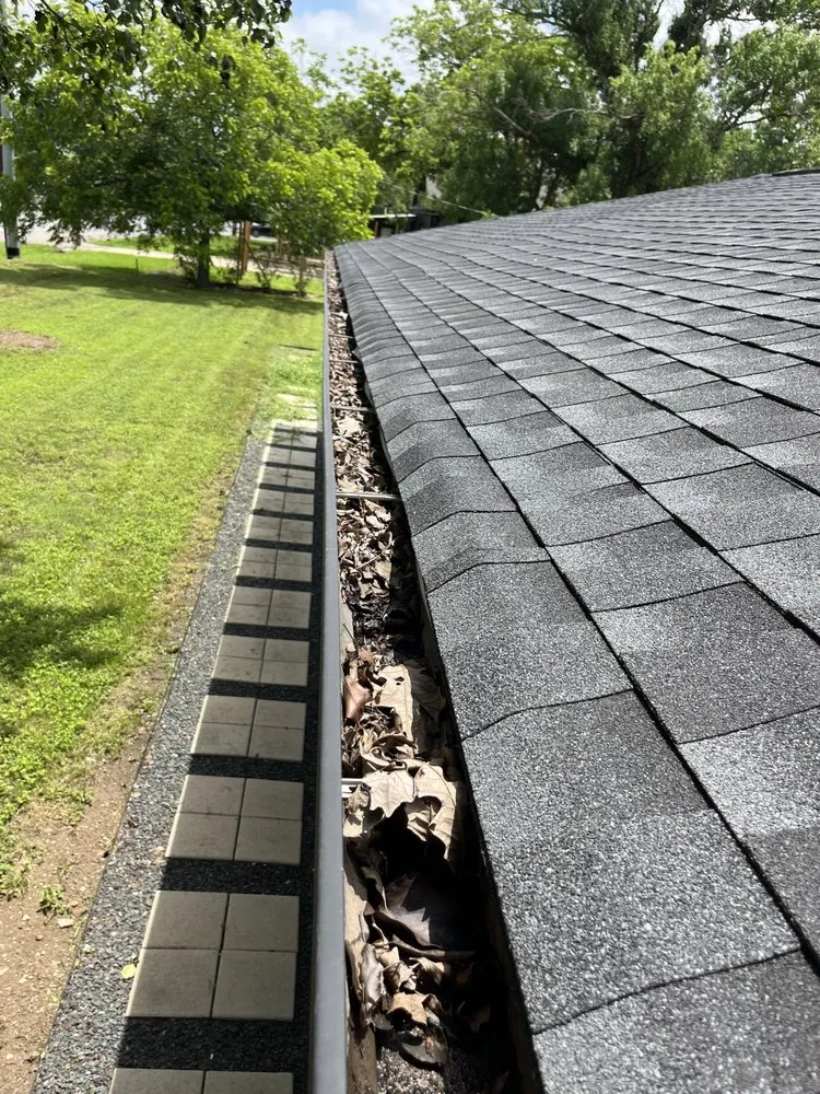 Local lawn care service for residential properties across Buda, TX - A & M Landscaping