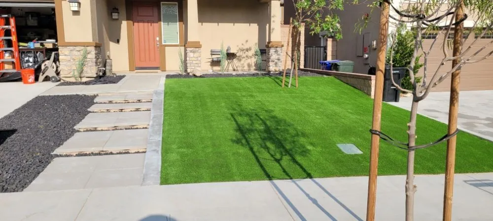 Custom lawn mowing service with custom design across Rialto, CA - A & M landscaping