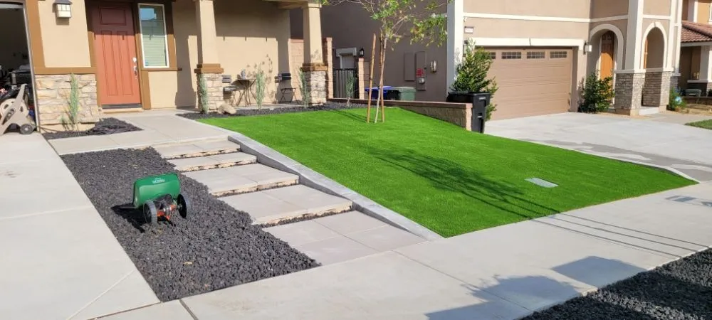 Local yard cleanup service in Rialto, CA - A & M landscaping