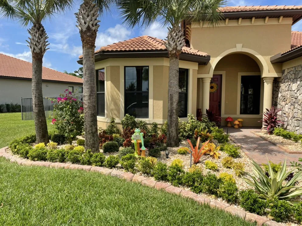Top-rated yard cleanup service for homes across Vero Beach, FL - A & M Landscaping