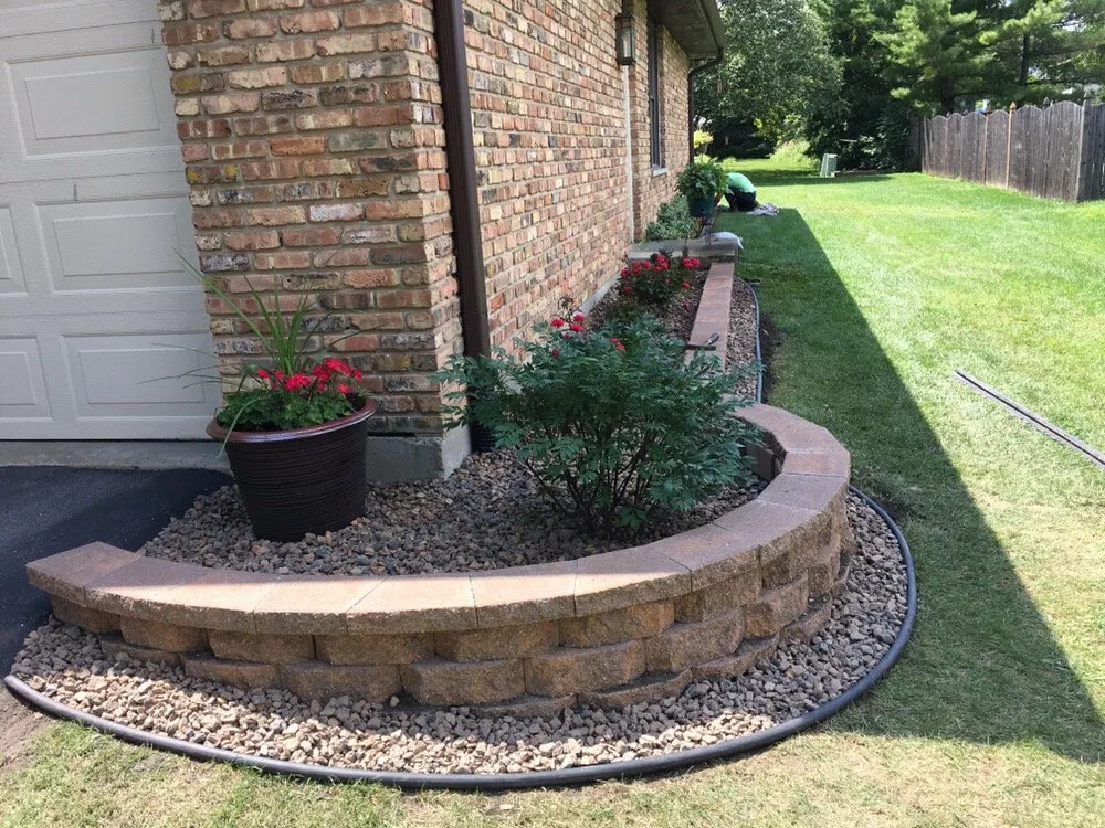 Trusted yard cleanup service experts serving Markham, IL - A & N Hardscape Landscaping