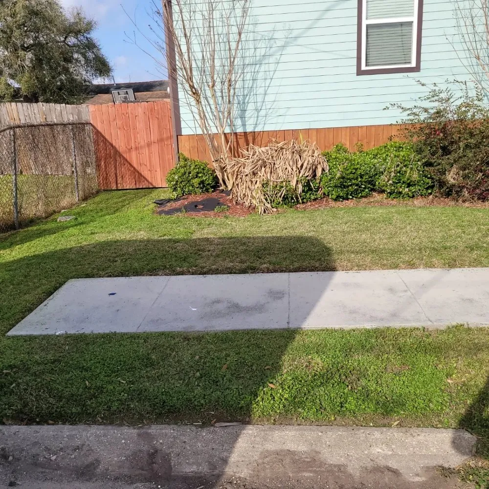 Professional landscaping services for homes in Picayune, MS by A & P Lawn Services