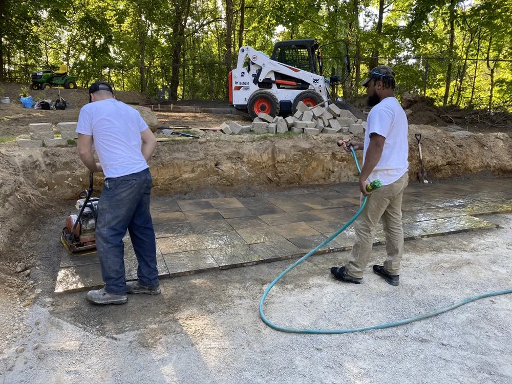 Local garden landscaping in Lincoln, RI by A & R Frontage Care