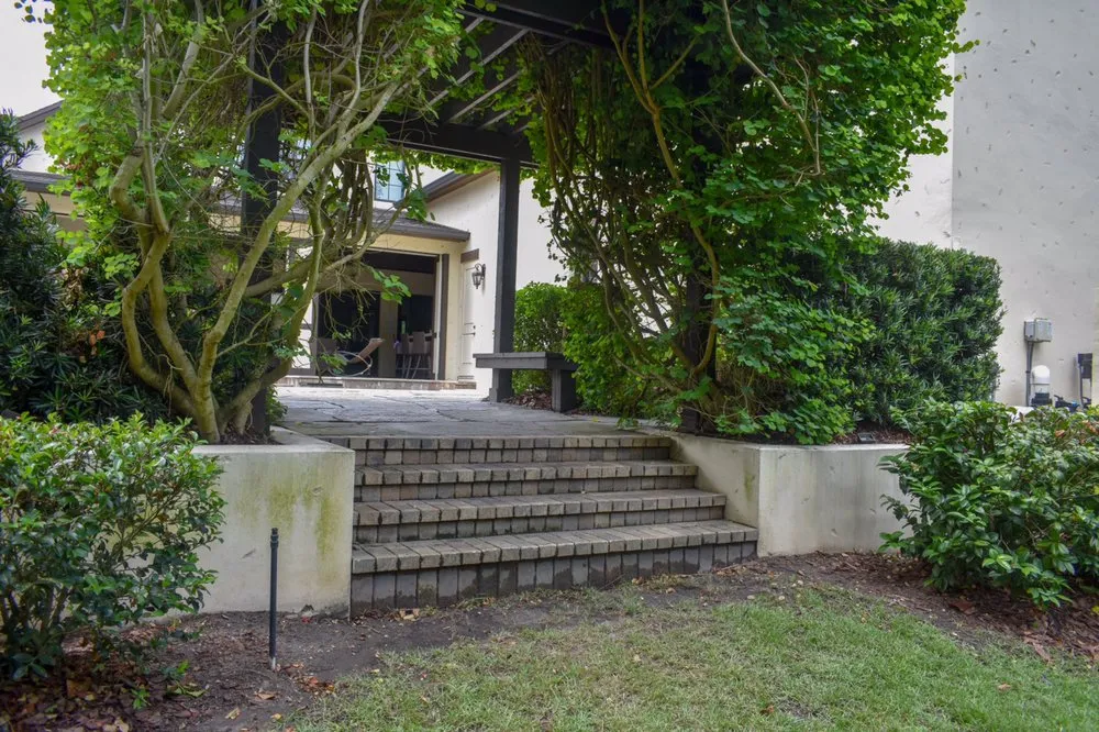 Trusted yard maintenance for homes in Oviedo, FL by A & R Landscaping and Lighting