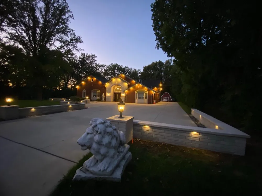 Trusted outdoor landscaping experts serving Commerce Township, MI - A & R Lawn and Landscape