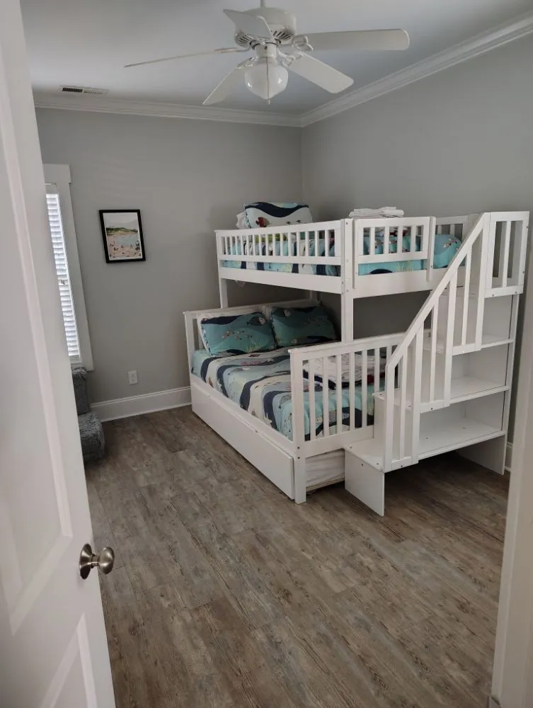 Trusted lawn mowing service in Wilmington, NC - A & T services