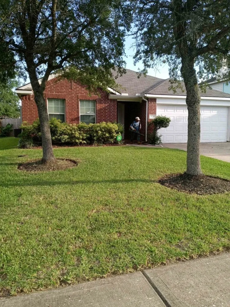 Professional outdoor landscaping experts serving Dickinson, TX - A-1 Affordable Lawns