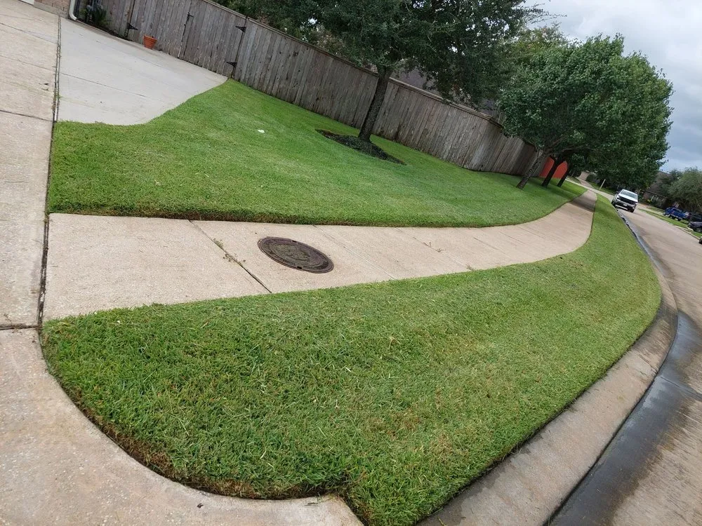 Top-rated landscape installation near you across Dickinson, TX - A-1 Affordable Lawns
