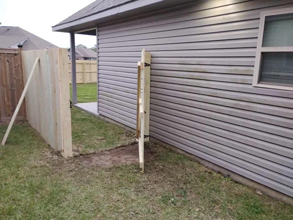 Expert yard maintenance experts serving Hammond, LA - A 1 Day 1 Lawncare