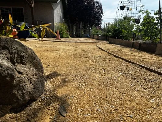 A-1 Landscapes Construction & Maintenance Logo