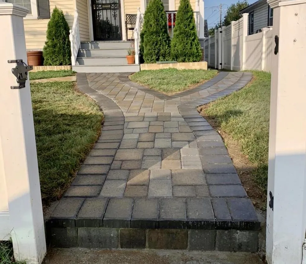 Top-rated yard maintenance in Laurel, MD by A-1 Landscapes