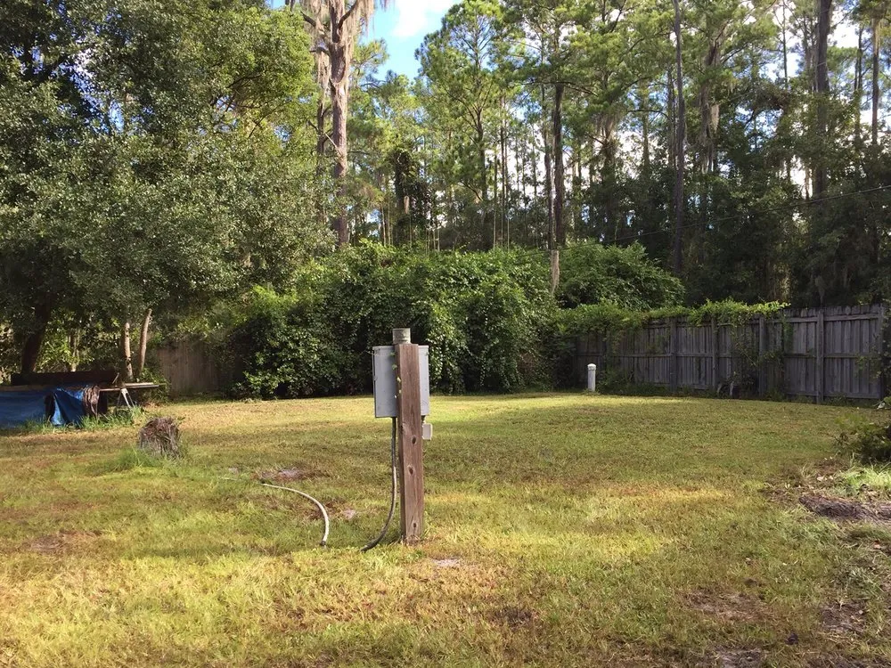 Top-rated yard maintenance experts serving Hawthorne, FL - A-1 Lawn and Yard Care