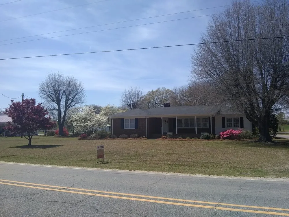 Local yard cleanup service in Sanford, NC - A-1 Lawn Care