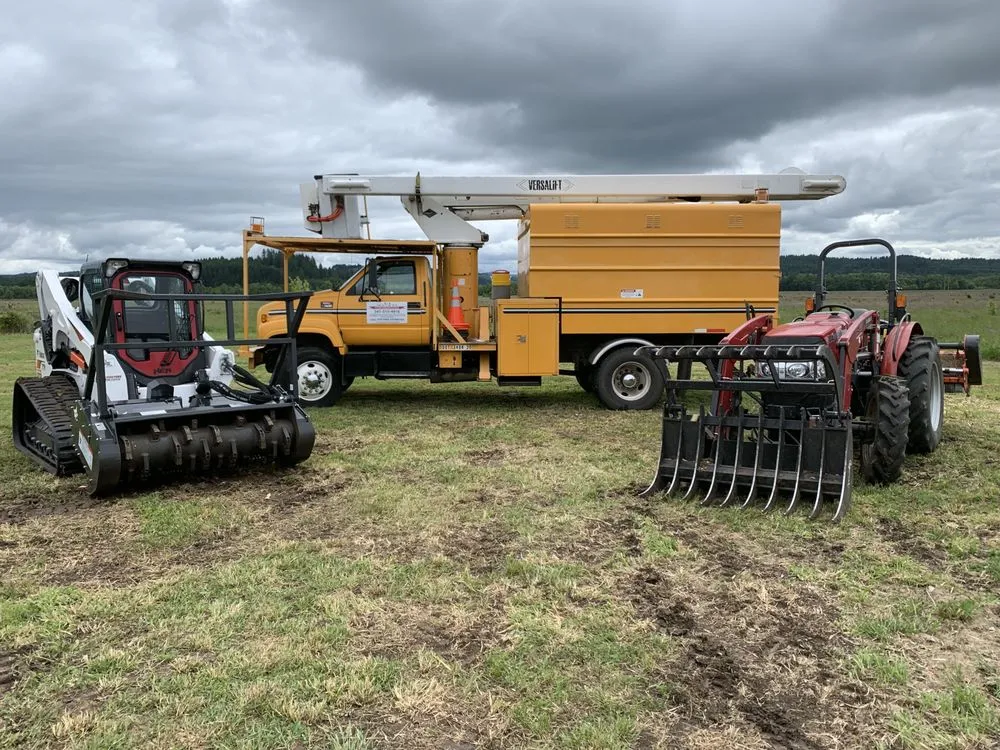 Professional yard maintenance in Veneta, OR - A-1 Services