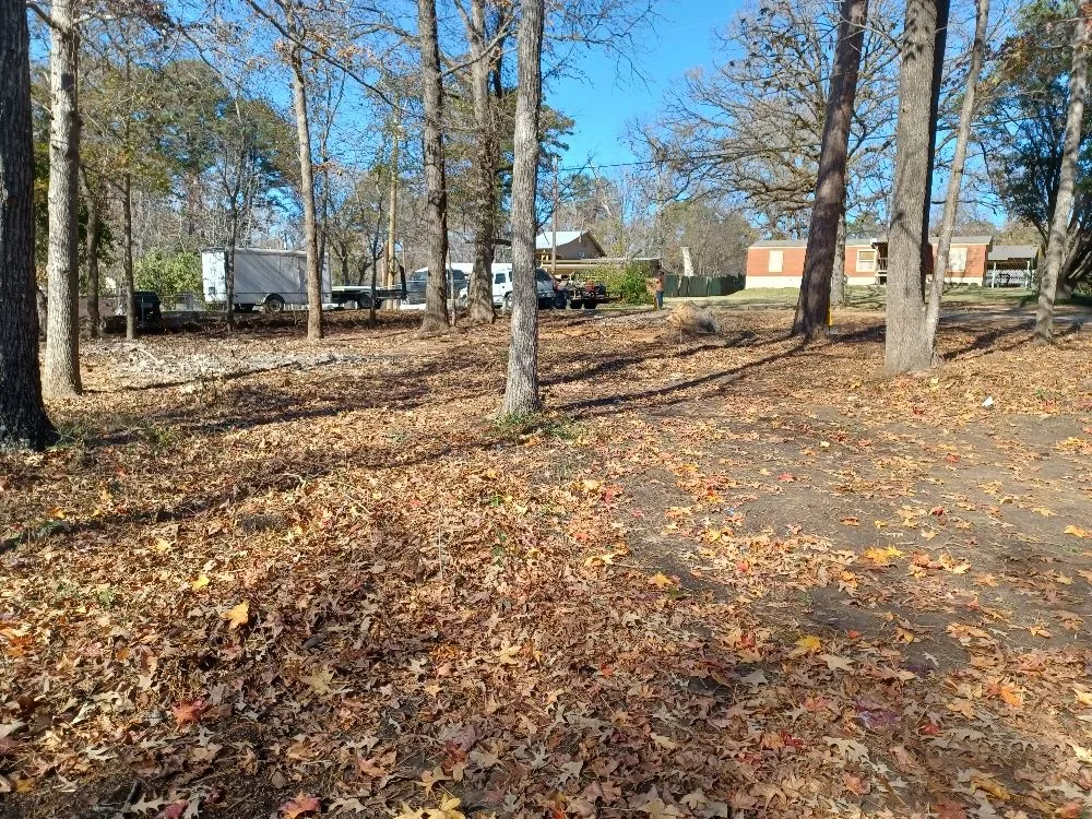 Affordable lawn mowing service in Kemp, TX - A-1 Trash Out & Lawn Services