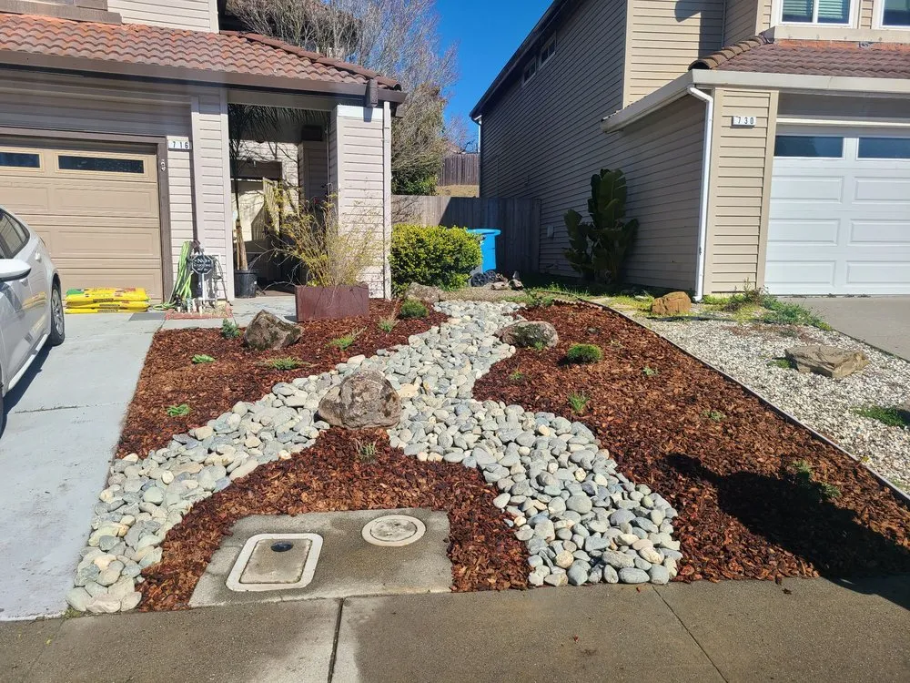 Expert outdoor landscaping experts serving Vacaville, CA - A-2-Z Landscaping