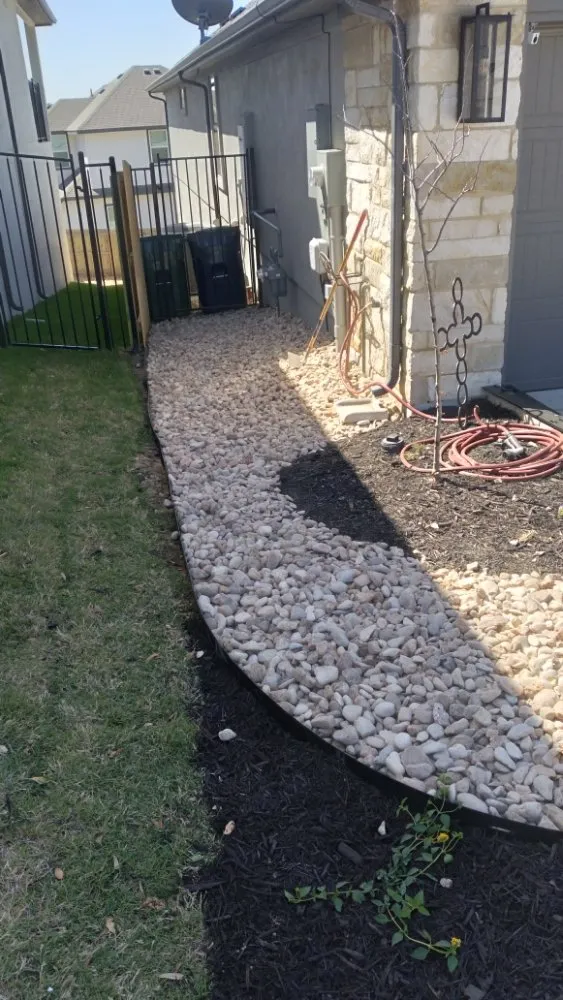 Top-rated landscaping services experts serving Liberty Hill, TX - A-Allen Tree and Landscaping Services