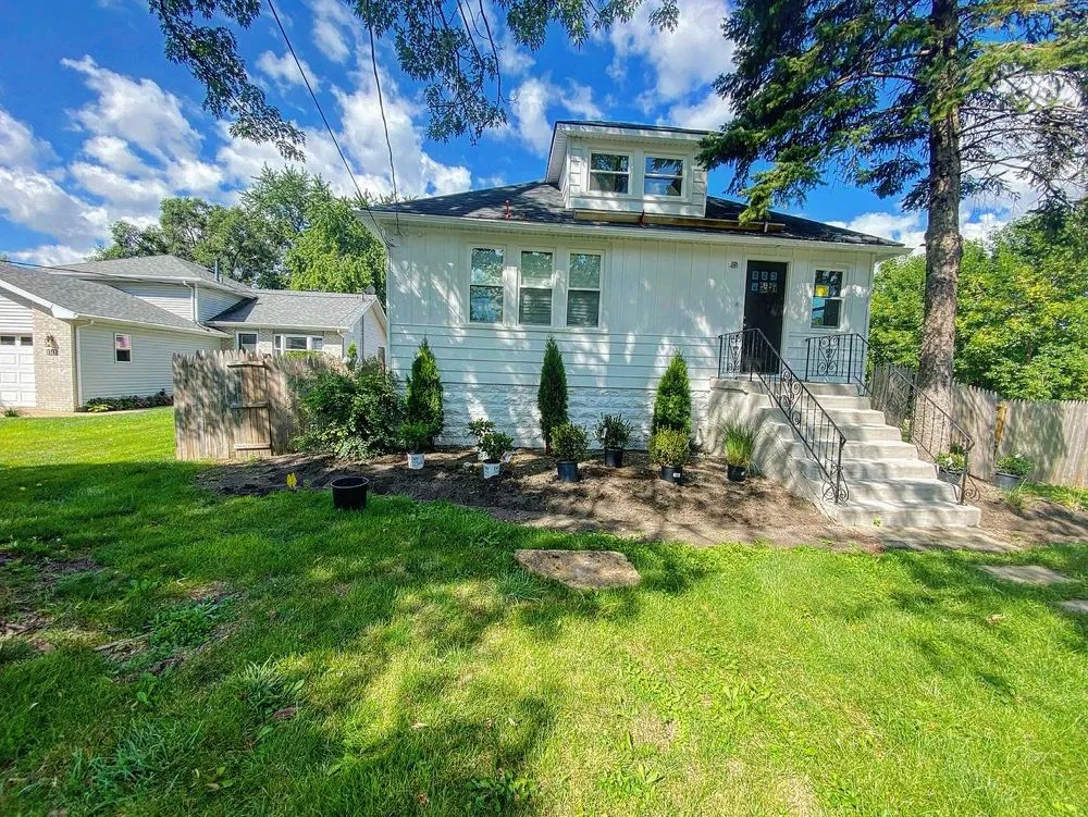 Local outdoor landscaping in Joliet, IL - A and F Landscaping