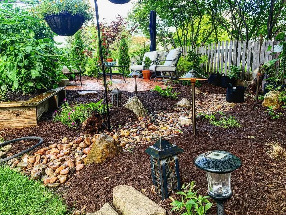 Custom lawn care service for homes in Joliet, IL by A and F Landscaping