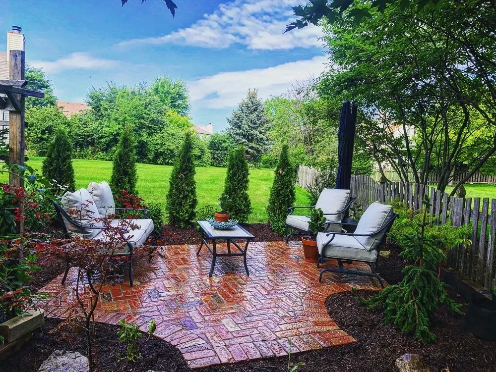 Top-rated landscape design experts serving Joliet, IL - A and F Landscaping