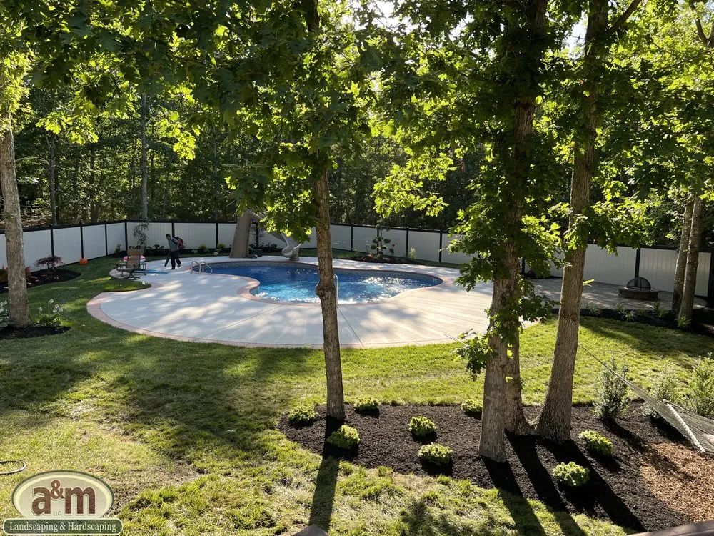 Top-rated garden landscaping for beautiful yards in Vineland, NJ by A and M Landscaping