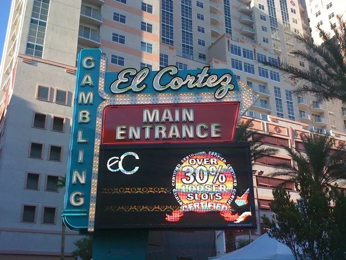 Affordable yard cleanup service experts serving New Smyrna Beach, FL - A Beach Lawn Care