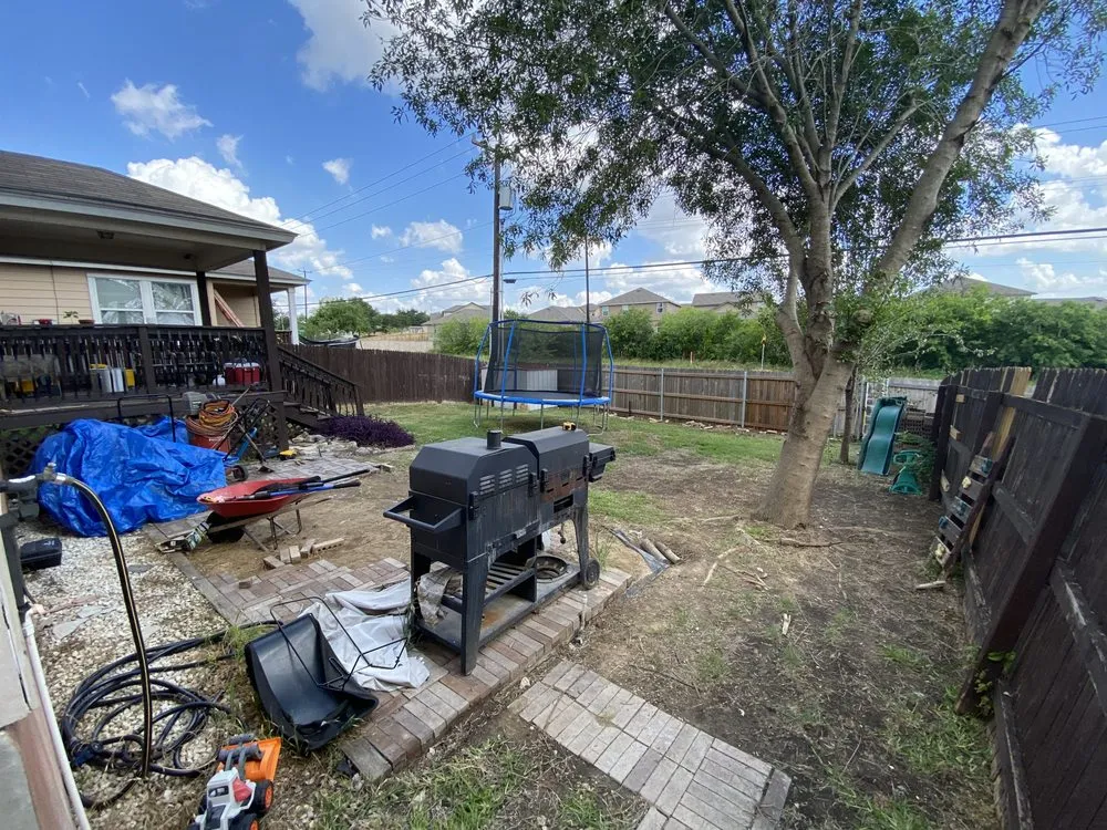 Reliable lawn mowing service experts serving San Antonio, TX - A Beautiful Escape