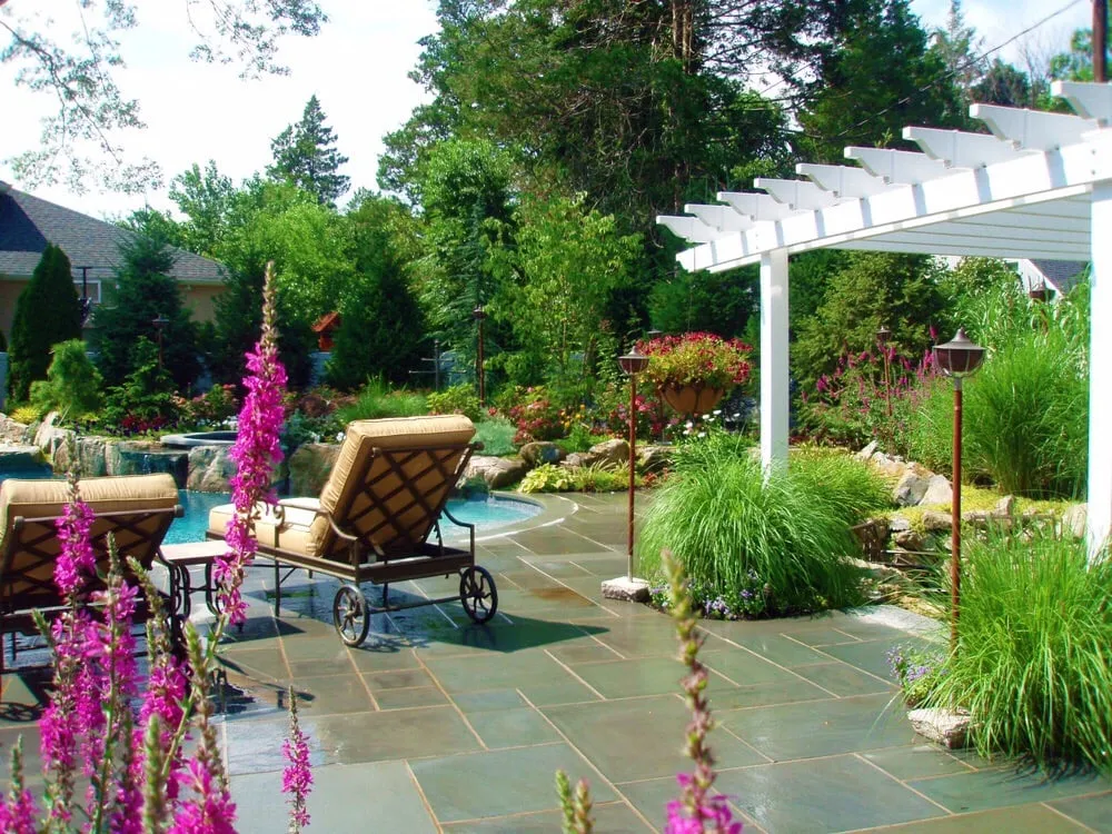 Professional residential landscaping for beautiful yards in New Orleans, LA by A Beautiful Estate, Inc.