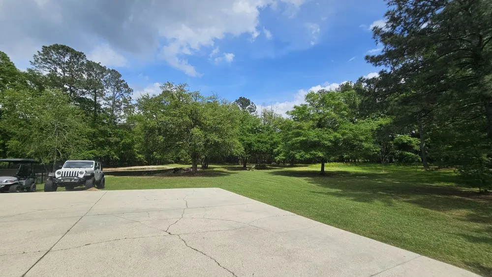 Professional lawn care service in Hammond, LA - A Better Cut²