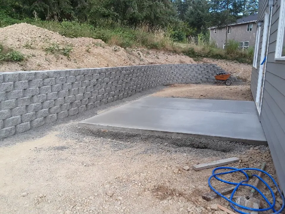 Professional lawn mowing service with custom design in Kelso, WA by A Better Cut Lawn Care