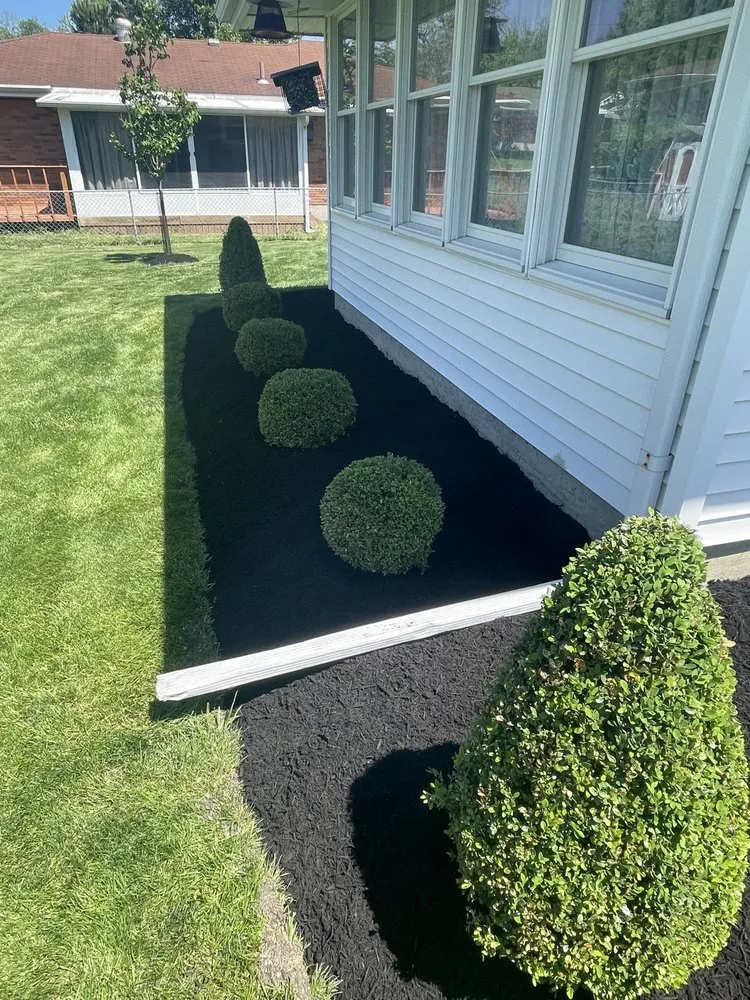 Reliable lawn mowing service for beautiful yards across Middletown, OH - A Better Lawn care