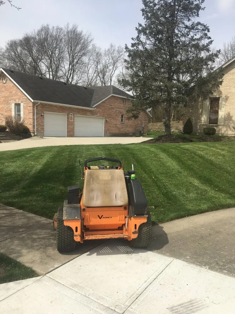 Custom lawn mowing service for homes in Middletown, OH by A Better Lawn care