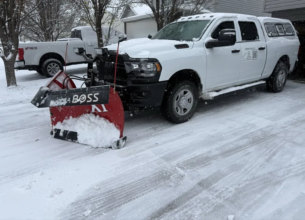 Professional garden landscaping in Omaha, NE by A Better Lawn